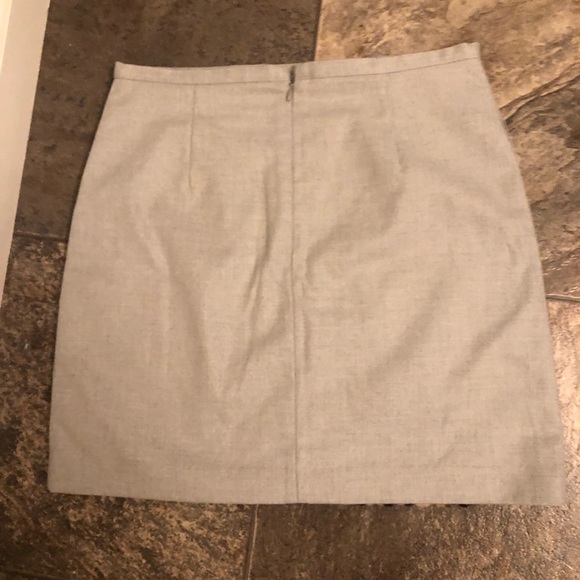 Skirt - Picture 2 of 2